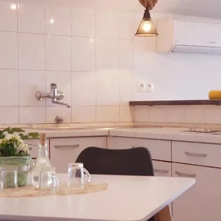 Apartamento Mirjana *